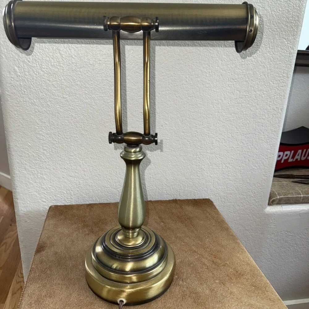 Vintage Brass Colored Metal Desk Piano Bankers Adjustable Double Arm Lamp WORKS!